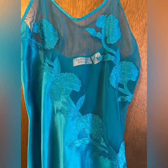 Victoria’s Secret Vintage Gold Label 90s chemise slip - size Medium - Picture 5 of 5